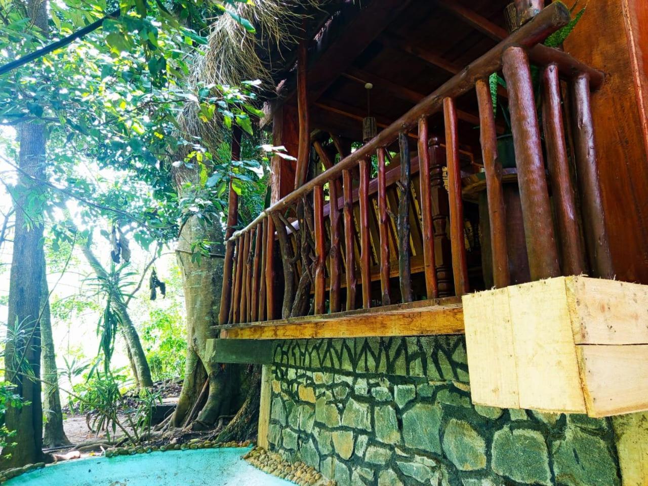 Jungle Face Inn Ella Exterior photo